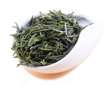 Organic TianMu QingDing Green Tea, MingQian Tea, Buds Tea