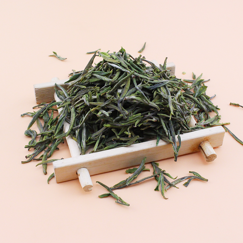 Organic TianMu QingDing Green Tea, MingQian Tea, Buds Tea