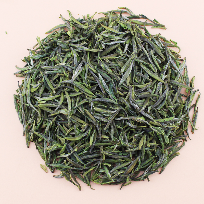 Organic TianMu QingDing Green Tea, MingQian Tea, Buds Tea